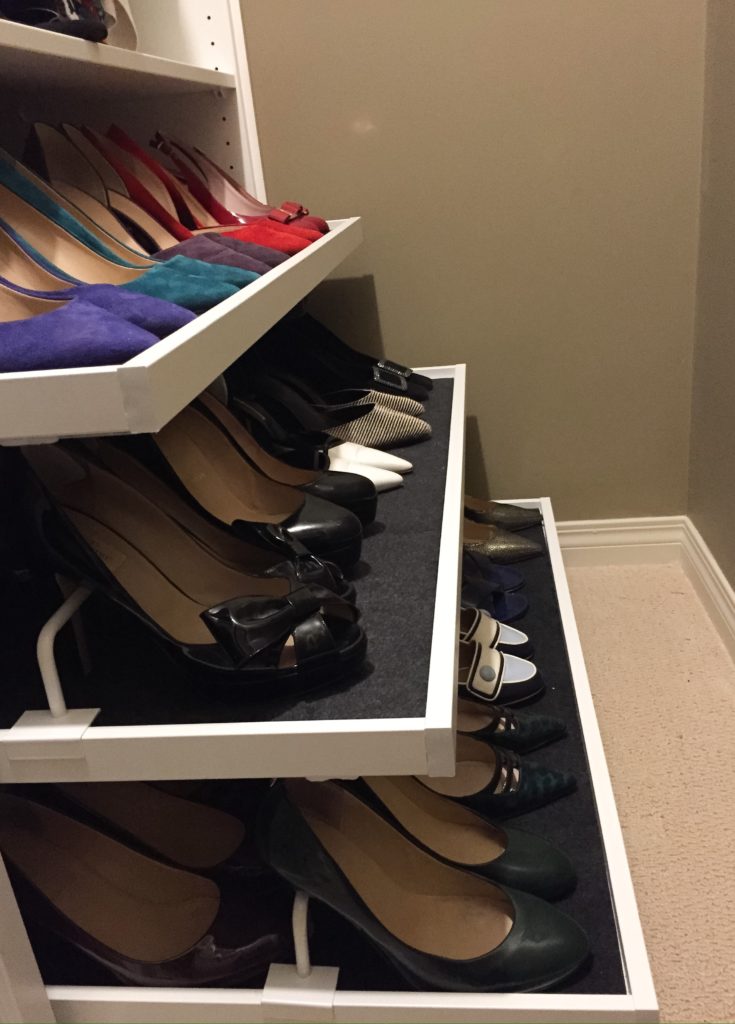 shoe pyramid