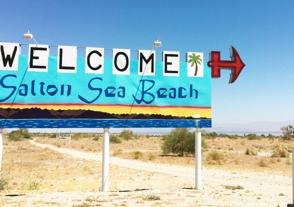 west coast - Salton Sea Beach